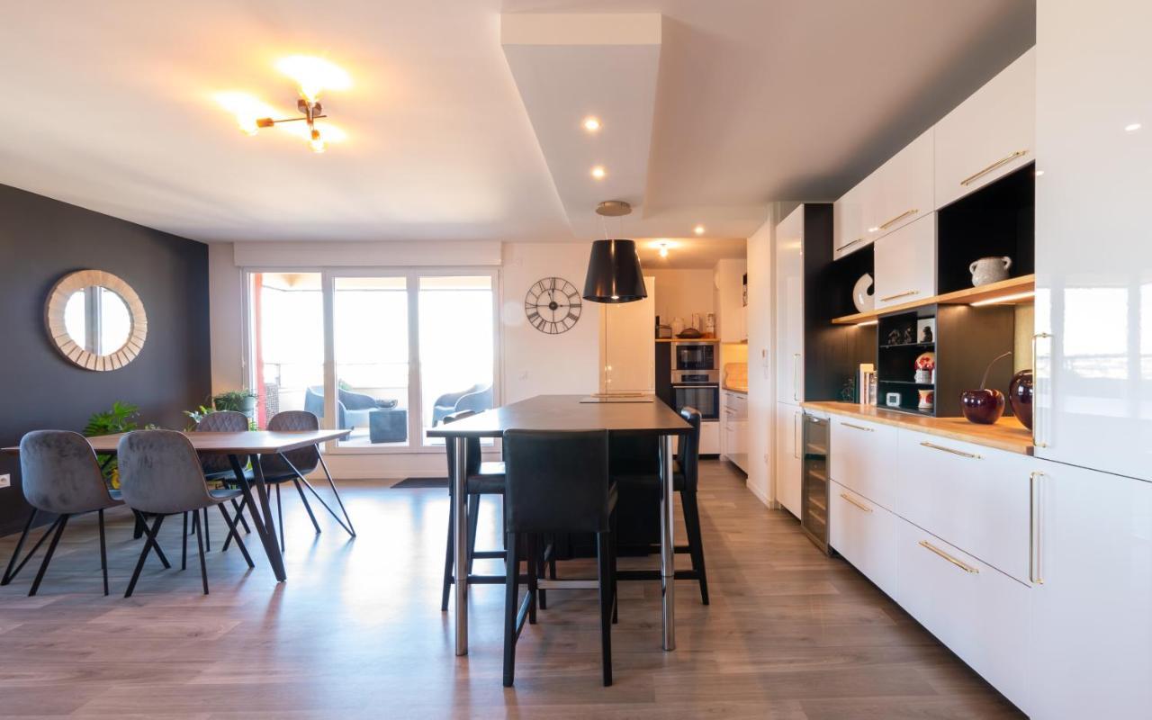 Le Luxury - Rooftop - Circuit - 4 Pers Apartment Le Mans Luaran gambar
